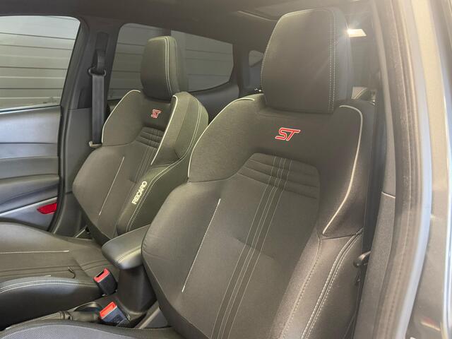 Ford FIESTA 1.5 EcoBoost ST-3 Pano Recaro Carplay Airco Cruise Keyless Lane Ass 40.000dkm! Nieuwstaat!