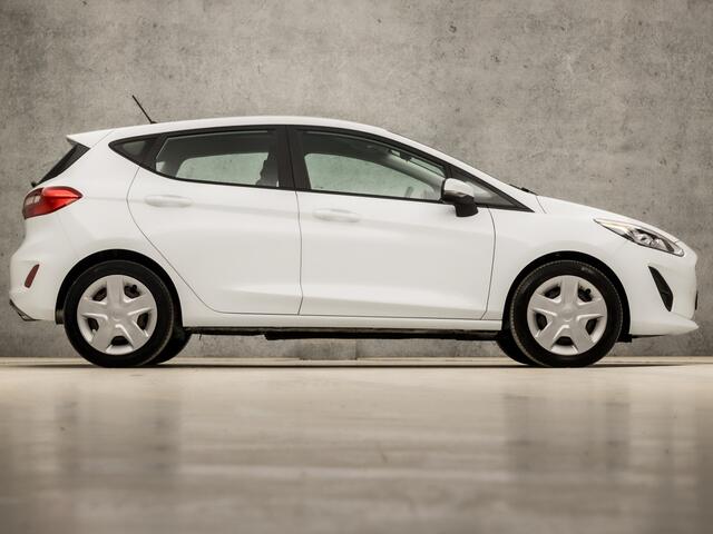 Ford FIESTA 1.1 Design (APPLE CARPLAY, GROOT NAVI, PARKEERSENSOREN, SPORTSTOELEN, CRUISE, LANE ASSIST, DAB+, NIEUWSTAAT)
