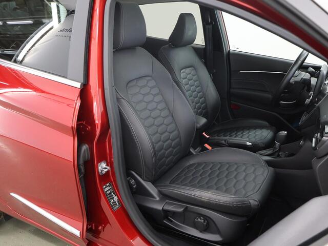 Ford FIESTA 1.0 EcoBoost Vignale | Trekhaak tbv fietsendrager | Panoramadak | Parkeercamera | Cruise Control Adaptief | Winterpakket |