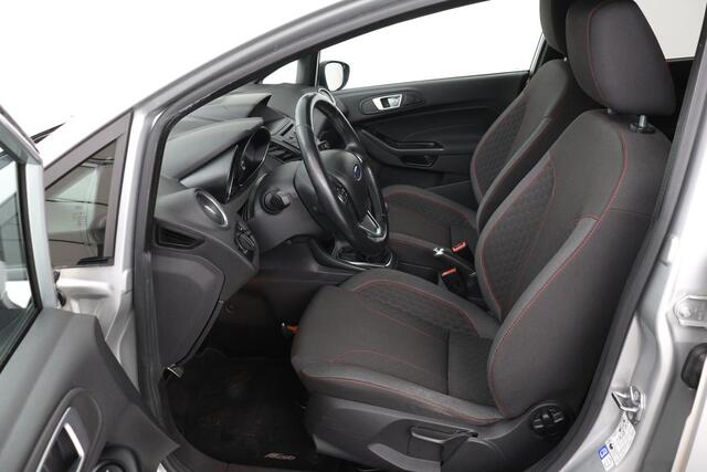 Ford FIESTA 1.0 EcoBoost ST Line | Navigatie | Climate control | Parkeerhulp | Cruise control | Verwarmde voorruit | Bluetooth