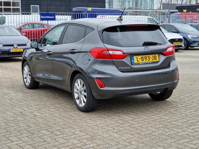 Ford FIESTA 1.0 EcoBoost Titanium, Carplay, Navigatie! VERWACHT!!