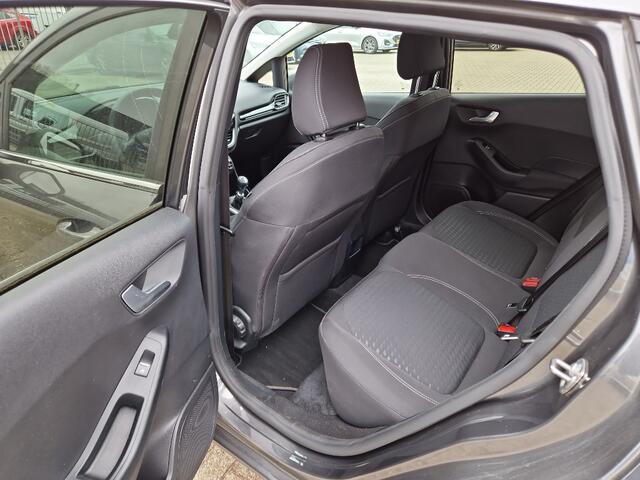 Ford FIESTA 1.0 EcoBoost Titanium, Carplay, Navigatie! VERWACHT!!