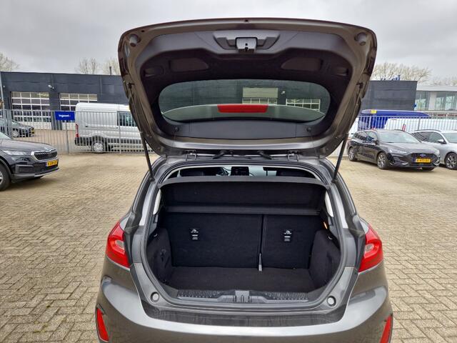 Ford FIESTA 1.0 EcoBoost Titanium, Carplay, Navigatie! VERWACHT!!