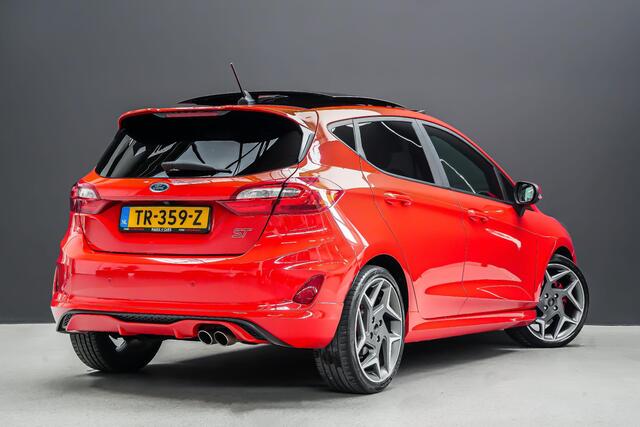 Ford FIESTA ST-3 1.5 220pk PERFORMANCE PACK |launch control|slip diff|panoramadak|B&O|Apple Carplay|stage 1|parkeercamera en sensoren|blind spot|LED-koplampen|18"|