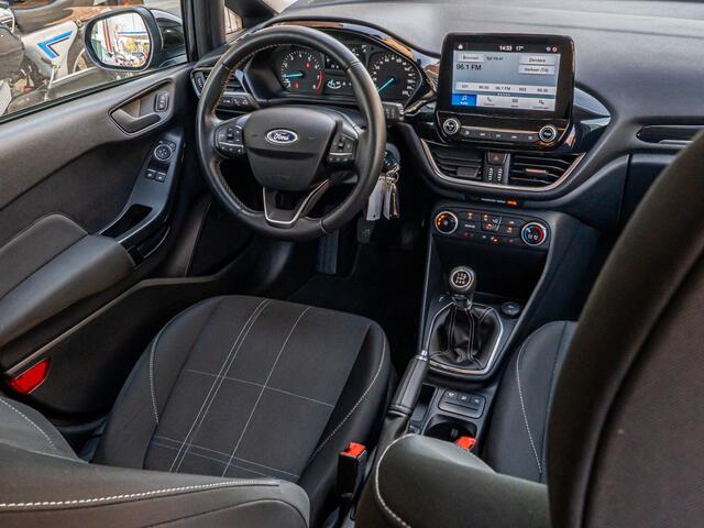 Ford FIESTA 1.1 Trend STOEL EN STUURWIEL VERW CRUISE PDC NAVI