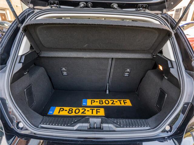 Ford FIESTA 1.1 Trend STOEL EN STUURWIEL VERW CRUISE PDC NAVI