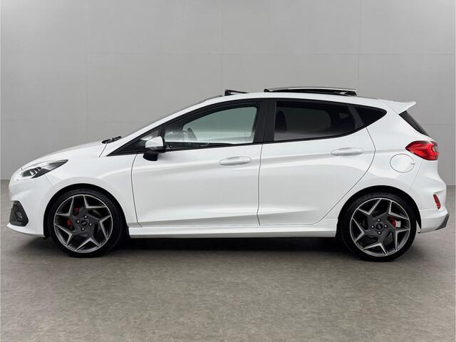Ford FIESTA 1.5 EcoBoost ST-3 200PK Pano LED b&o Audio Carplay Clima Cruise Navi PDC 18''LMV Stoel/Stuurverwarming