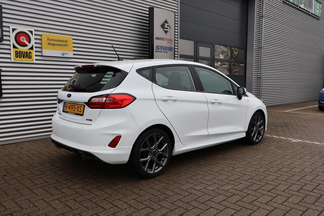 Ford FIESTA 1.0 EcoBoost Hybrid ST-Line 125pk | Keyless Start | DAB | Led | Sensoren Achter | Sportstoelen | NAP | Volledig Onderh.