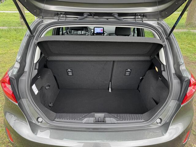 Ford FIESTA 1.0 EB 100PK Titanium | ADAP. CRUISE | DEALER OND. | WINTERPACK | TREKHAAK |