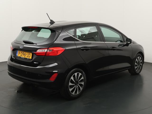 Ford FIESTA EcoBoost 125PK Hybrid Titanium | Nw Model | Climate | Parkeersensoren | Cruise I Navi | LED