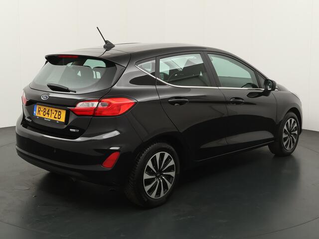 Ford FIESTA EcoBoost 125PK Hybrid Titanium I Nw Model | Climate | Parkeersensoren | Cruise I Navi I LED