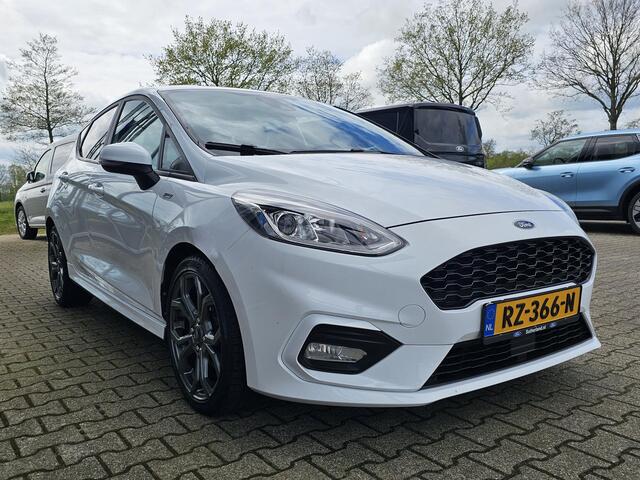 Ford FIESTA 1.0 EcoBoost ST-Line Navigatie | Cruise control | Led dagrijverlichting | Climate control | PDC | Lane assist | Dealeronderhouden!