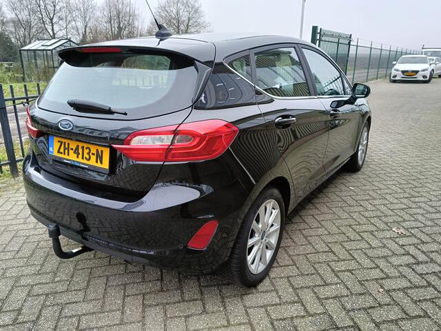 Ford FIESTA 1.0 EcoBoost Titanium | Automaat | Achteruitrij camera | Cruise Control | Trekhaak |
