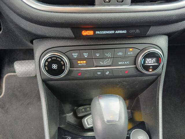 Ford FIESTA 1.0 EcoBoost Titanium | Automaat | Achteruitrij camera | Cruise Control | Trekhaak |