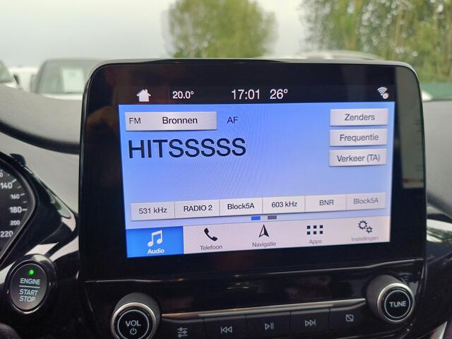 Ford FIESTA 1.0 EcoBoost Titanium | Automaat | Achteruitrij camera | Cruise Control | Trekhaak |