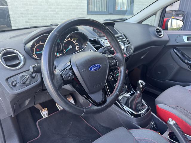 Ford FIESTA 1.0 EcoBoost 141pk Black Edition Navi Clima zeer nette staat 103dkm!!