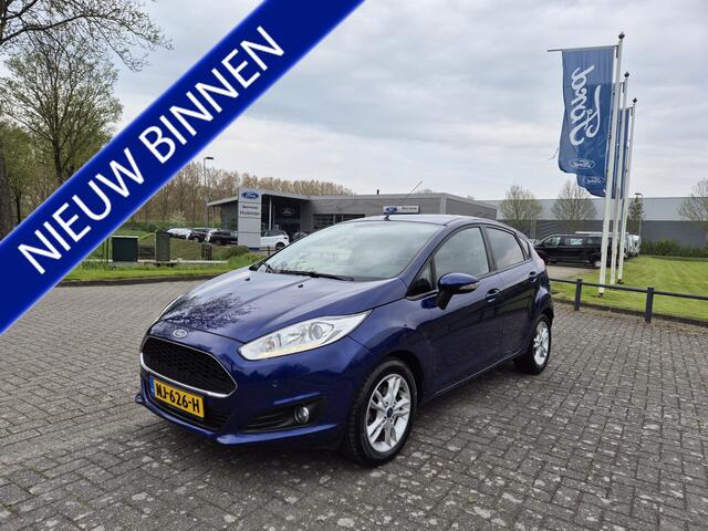Ford FIESTA 1.0 EcoBoost Titanium CrC Voorruit- en stoelverwarming Trekhaak NW Distributietriem
