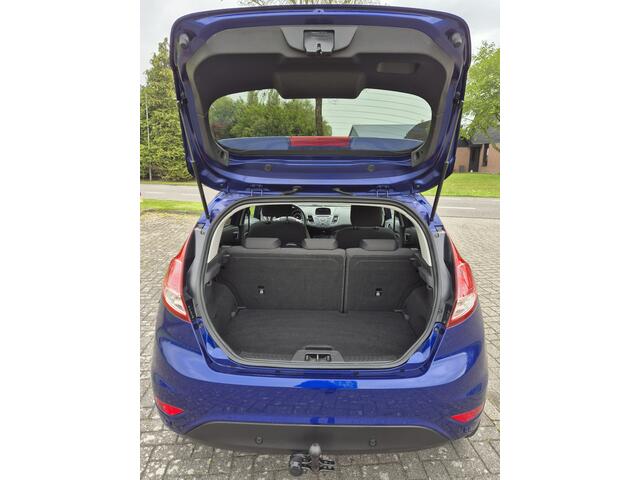 Ford FIESTA 1.0 EcoBoost Titanium CrC Voorruit- en stoelverwarming Trekhaak NW Distributietriem