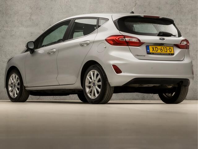 Ford FIESTA 1.0 EcoBoost Titanium Sport (APPLE CARPLAY, GROOT NAVI, CAMERA, CLIMATE, ADAPTIVE CRUISE, SPORTSTOELEN, LM VELGEN, NIEUWSTAAT)