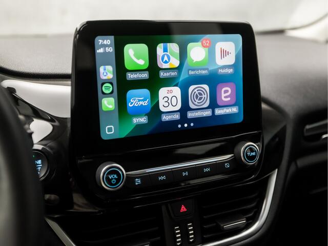 Ford FIESTA 1.0 EcoBoost Titanium Sport (APPLE CARPLAY, GROOT NAVI, CAMERA, CLIMATE, ADAPTIVE CRUISE, SPORTSTOELEN, LM VELGEN, NIEUWSTAAT)