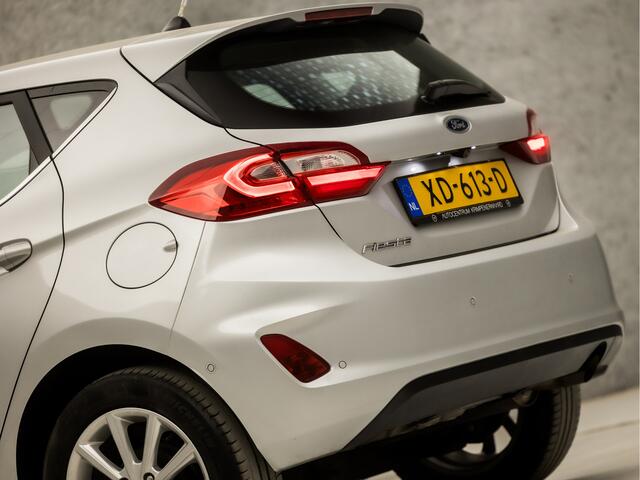 Ford FIESTA 1.0 EcoBoost Titanium Sport (APPLE CARPLAY, GROOT NAVI, CAMERA, CLIMATE, ADAPTIVE CRUISE, SPORTSTOELEN, LM VELGEN, NIEUWSTAAT)