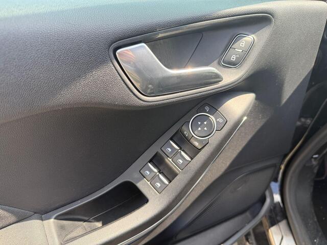 Ford FIESTA 1.0 EcoBoost ST-Line | VERWACHT! FULL OPTIONS! | Adaptive Cruise Control | Full LED | Navigatie | Blind Spot | Camera | Clima | Door edge protectors