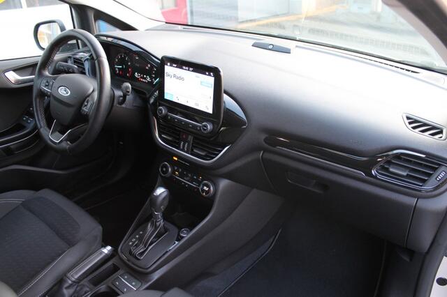 Ford FIESTA 1.0 ECOB. TITANIUM Automaat **NL-Auto** 1e eigenaar