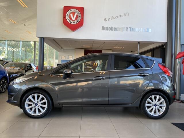 Ford FIESTA 1.0 EcoBoost Titanium,Navigatie,Achteruitrijsensoren,Parkeerassistent,Keyless Entry,Trekhaak,Climate&Cruisecontrol,Achteruitrijsensoren,16 Inch lmv