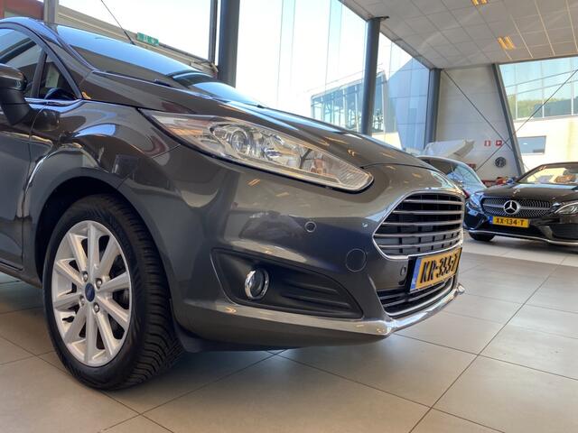 Ford FIESTA 1.0 EcoBoost Titanium,Navigatie,Achteruitrijsensoren,Parkeerassistent,Keyless Entry,Trekhaak,Climate&Cruisecontrol,Achteruitrijsensoren,16 Inch lmv
