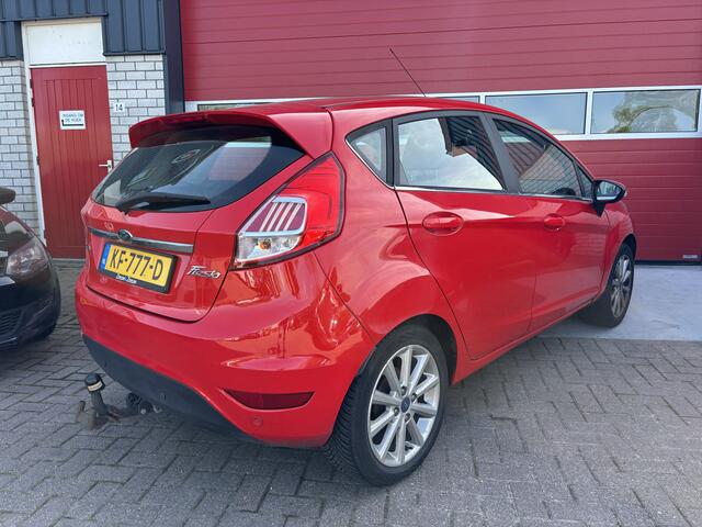 Ford FIESTA 1.0 EcoBoost Titanium TREKHAAK / NAVI / CLIMA / PDC / BLUETOOTH / CRUISE / NL-AUTO