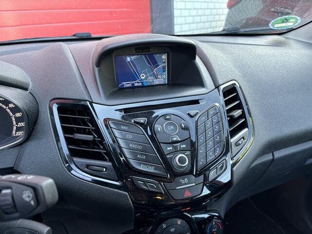 Ford FIESTA 1.0 EcoBoost Titanium TREKHAAK / NAVI / CLIMA / PDC / BLUETOOTH / CRUISE / NL-AUTO