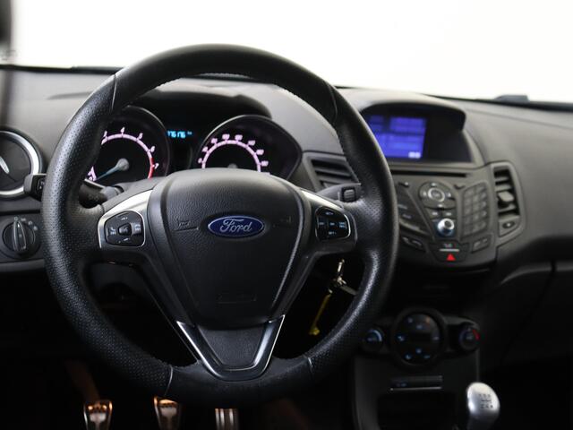 Ford FIESTA 1.0 EcoBoost ST Line | 17" Velgen | Navigatie | Voorruitverwarming