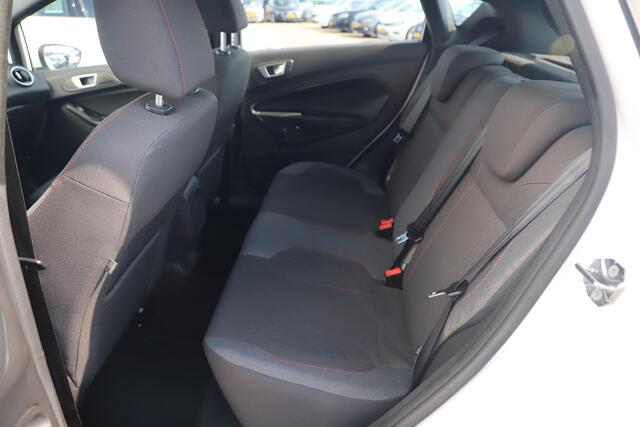 Ford FIESTA 1.0 EcoBoost ST Line 101PK Navigatie Clima Cruise Radio Bluetooth 16 inch LMV