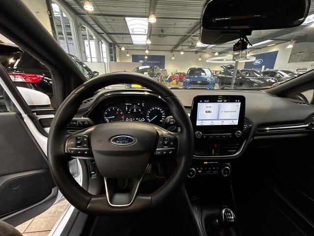 Ford FIESTA EcoBoost Hybrid 125pk ST-Line | All Season banden | Cruise | Apple carplay | Android auto | Parkeersens. achter |