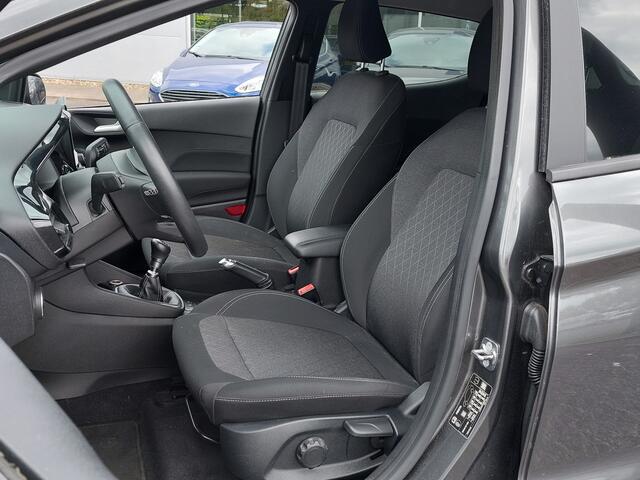 Ford FIESTA 1.0 EcoBoost 101pk Active | Navi | Apple Carpay+Android Auto | Clima | Cruise | Keyless Entry | Pdc | Rijstrook+Licht+Regensensor | Mistlampen | Privacy Glass | 17''lm