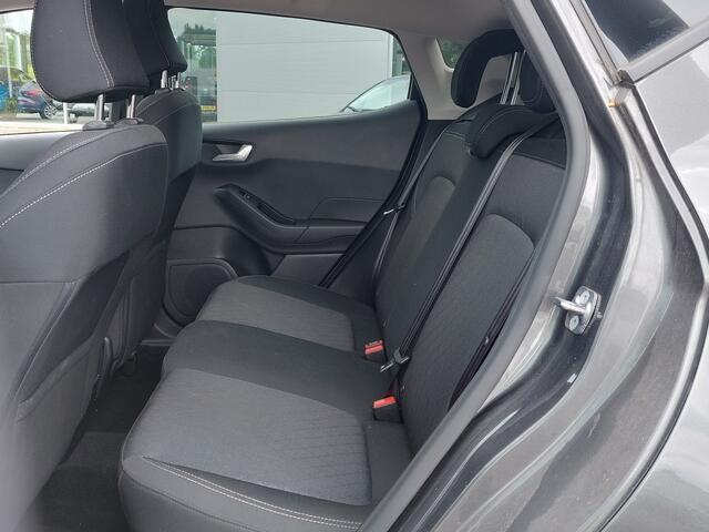Ford FIESTA 1.0 EcoBoost 101pk Active | Navi | Apple Carpay+Android Auto | Clima | Cruise | Keyless Entry | Pdc | Rijstrook+Licht+Regensensor | Mistlampen | Privacy Glass | 17''lm
