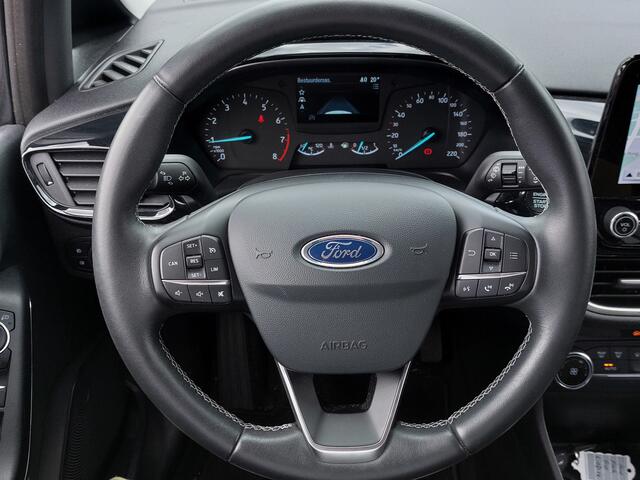 Ford FIESTA 1.0 EcoBoost 101pk Active | Navi | Apple Carpay+Android Auto | Clima | Cruise | Keyless Entry | Pdc | Rijstrook+Licht+Regensensor | Mistlampen | Privacy Glass | 17''lm