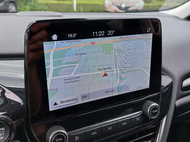 Ford FIESTA 1.0 EcoBoost 101pk Active | Navi | Apple Carpay+Android Auto | Clima | Cruise | Keyless Entry | Pdc | Rijstrook+Licht+Regensensor | Mistlampen | Privacy Glass | 17''lm