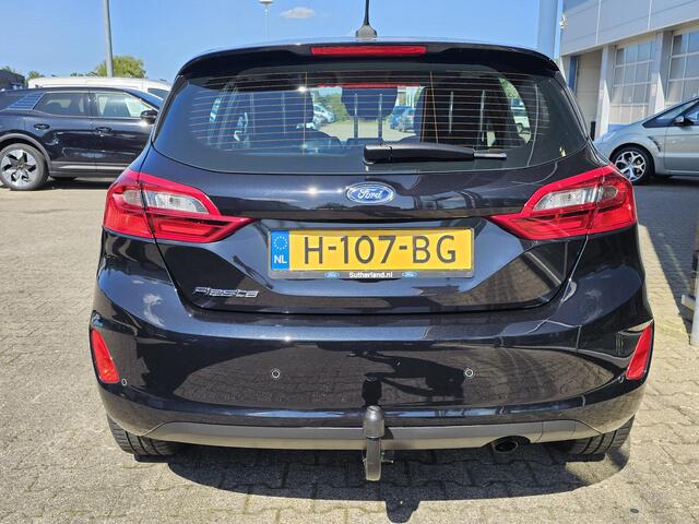 Ford FIESTA 1.0 EcoBoost Connected 95 pk | Cruise control | Lane assist | Trekhaak | Navigatie | PDC achter | Airco