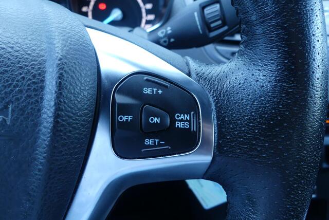 Ford FIESTA 1.0 EcoBoost ST Line CRUISE, CLIMA, NAVI, PDC, VERWARMDE VOORRUIT, 88.427KM