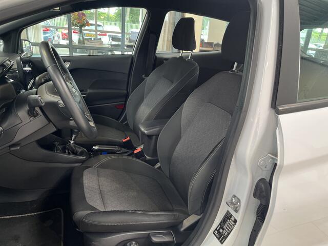 Ford FIESTA EcoBoost 95PK Active X Afn trekhaak I B&O I Navi I PDC I Hoge zit