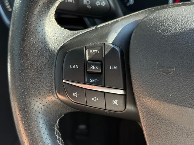 Ford FIESTA 1.0 EcoBoost ST-Line Clima CarPlay PDC