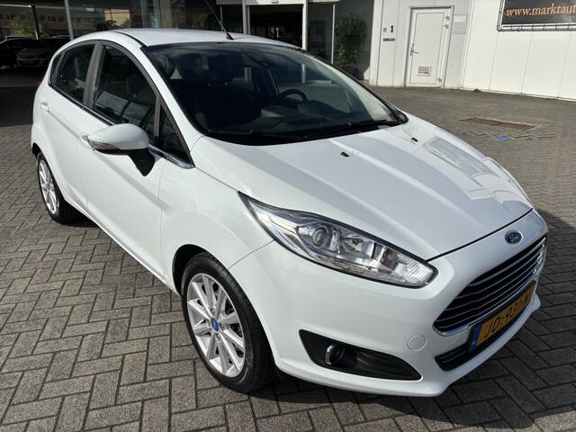 Ford FIESTA 1.0 EcoB. Titanium Navi Pdc Bluetooth Cruise