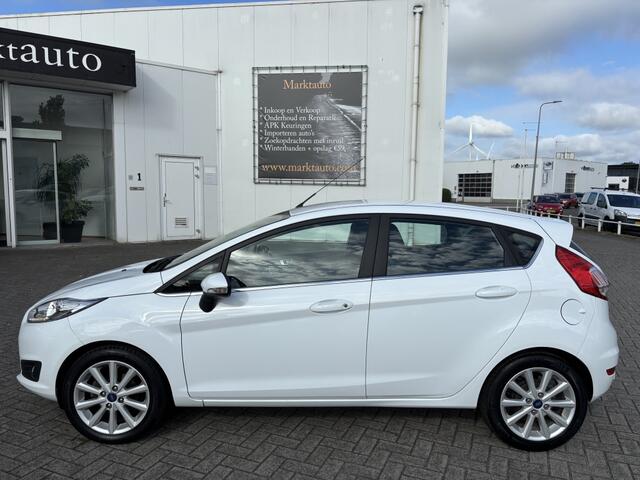 Ford FIESTA 1.0 EcoB. Titanium Navi Pdc Bluetooth Cruise