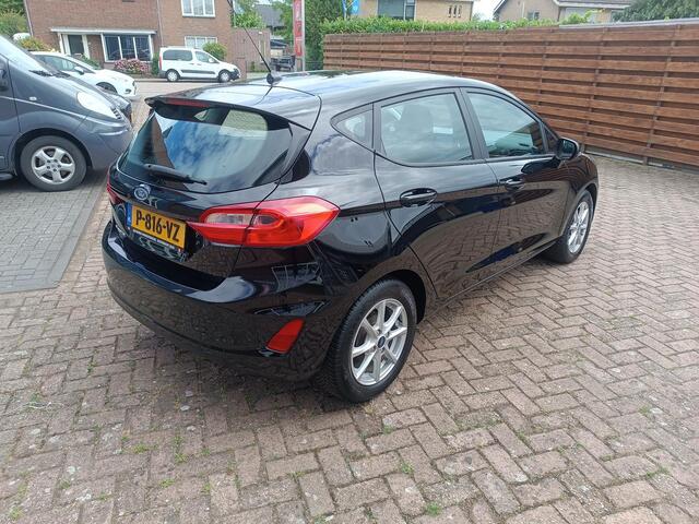 Ford FIESTA 1.1 Trend, carplay, pdc, climate