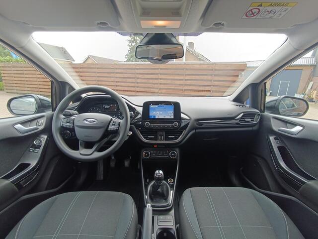 Ford FIESTA 1.1 Trend, carplay, pdc, climate