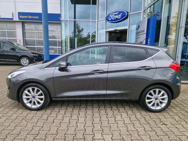 Ford FIESTA 1.0 EcoBoost Titanium X Zeer nette auto! | Navi. | All weather banden | Cruisecontrol | Privacy glass