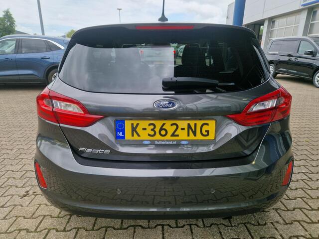 Ford FIESTA 1.0 EcoBoost Titanium X Zeer nette auto! | Navi. | All weather banden | Cruisecontrol | Privacy glass