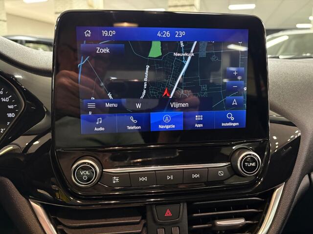 Ford FIESTA 1.0 ECOB. TITANIUM / Climat / Cruise / Navigatie / Dab / Multimedia