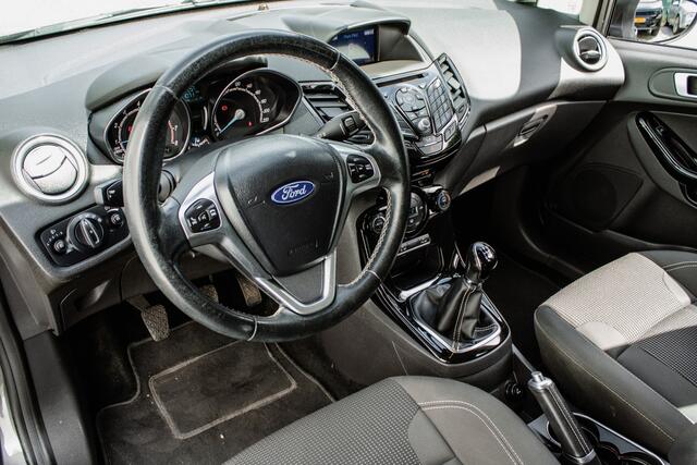 Ford FIESTA 1.0 100pk EcoBoost Titanium Climate control/ Navigatie/ Lmv/ Pdc/ Cruise control